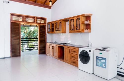 Galle Villa | Family-Friendly Wit's End Vacation Home near Galle Fort