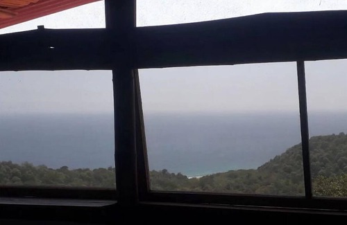 Puerto Lopez House | Scenic Views of National Park, Beach & Forest Await You