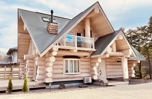 Kitasaku-gun Villa | Cozy Retreat with Sauna & Wood Stove, Minutes from Outlet