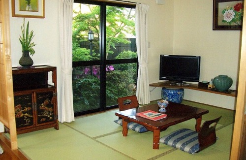 Yufuin Onsen Hotel | Relaxing Open-Air Bath Retreat at Yufu Ōita