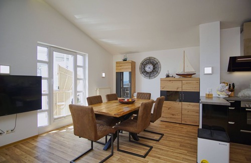Gohren Apartment | Seaside Retreat: Balcony, Pool Access & Perfect 10 Reviews
