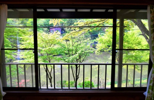 Kitasaku-gun House | Pet-Friendly Retreat at Lake View House in Kanra-gun