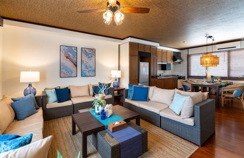 Taketomi-jima Taketomi-cho Apartment | Convenient Access to Downtown Ishigaki with Free Parking