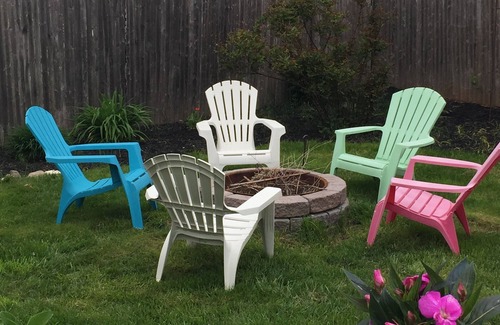 Sandwich House | Family-Friendly Retreat Near Beaches, Dining & Shopping