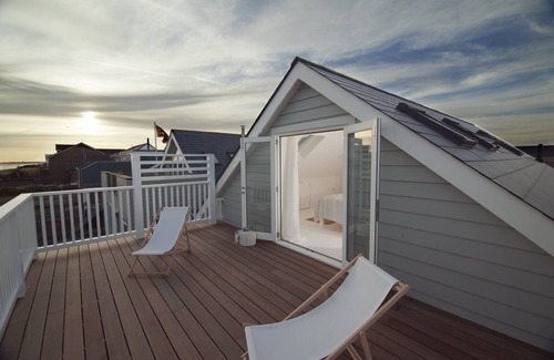 East Wittering House | Beachfront Bliss at Wittering Beautiful Beach House