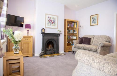 Bellerby House | Pet Friendly Witton View: Your Ideal Getaway Awaits