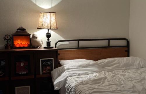 Yeonnam-dong Apartment | Family-Friendly Wizard House in Seoul - Top Rated 10/10