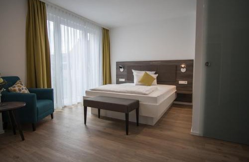Flein Hotel | Discover Wo der Hahn kräht: Pet-Friendly Family Retreat