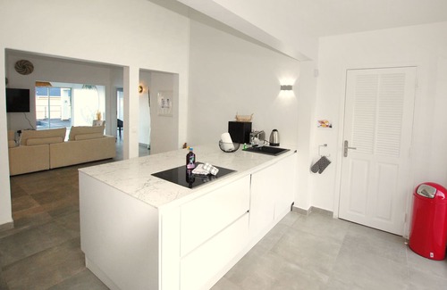 Orient Bay Villa | WoW 🤩 Renovated Villa Ocean View!