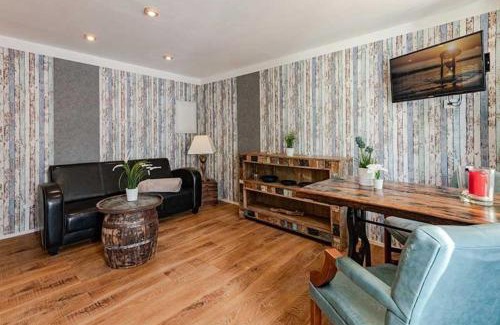 Ueckeritz Apartment | Wockninsee: Family & Pet Friendly with 9.2/10 Guest Rating