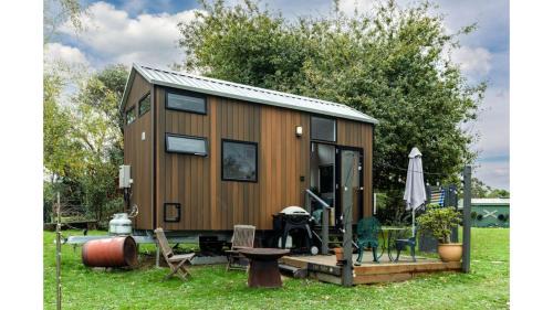 Nyora House | Family-Friendly Wodalla Horse Farmstay: Guest Rated 9/10