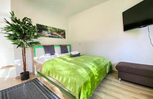 Eutritzsch Apartment | Comfortable Apartment with Free Garage, WiFi & Coffee