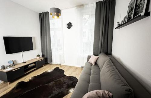 Gohlis Apartment | Relaxing Oasis in the City with Garden & Netflix Access