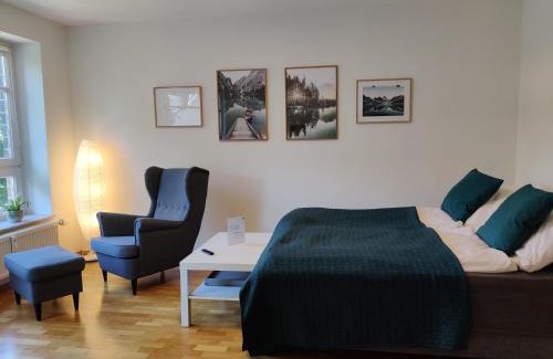 Fauler Grund Apartment | Comfortable Apartment in Upscale Area for Families