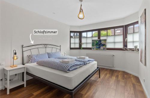 Wachenheim an der Weinstrasse Apartment | Family-Friendly Wohnung in Wachenheim for Unforgettable Stays