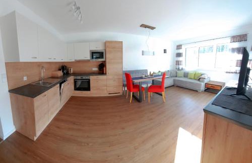 Muhldorf Apartment | Family-Friendly Wohnen am Almufer - Top-Rated Getaway