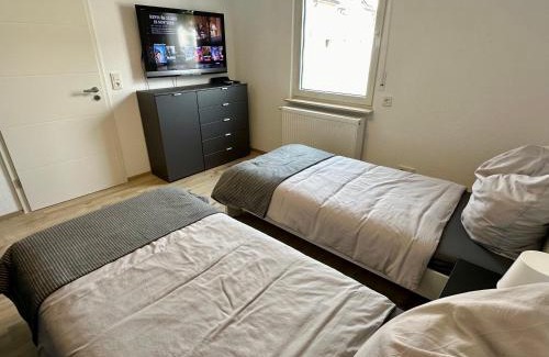 Biebesheim am Rhein Apartment | Exceptional Stay at Wohnen auf Zeit - Biebesheim, Family-Friendly