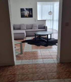 Schwoerstadt Apartment | Ideal Stay for Business Travelers and Weekend Visitors