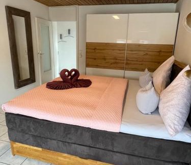 Darmstadt-Eberstadt Apartment | Discover Wohnen beim Brotsommelier - Holzmichel at 8.9/10