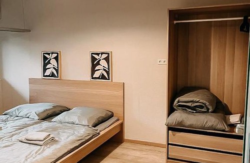 Bedingrade Apartment | Explore Comfort in the 3-Country Corner: Essen, Mülheim