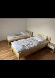 Moenchengladbach Apartment | wohnen in 400 Jahre alter ehem Lateinschule LS24