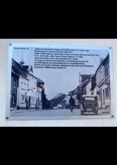 Moenchengladbach Apartment | wohnen in 400 Jahre alter ehem Lateinschule LS24