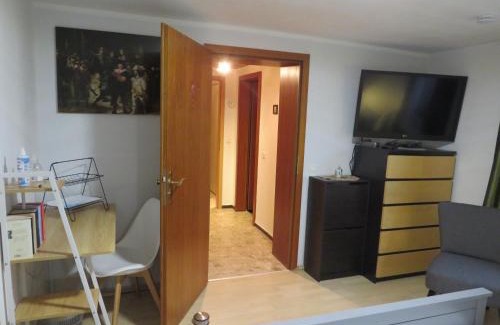 Schellhorn Apartment | Cozy Stay Near Lanker See: Family-Friendly Retreat
