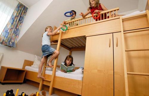 Bernau Apartment | Relaxing Family Retreat at Wohnpark Schwarzwaldblick