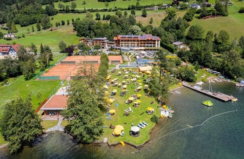 Feld am See House | Family-Friendly Retreat at Wohnstudio "Seerose" Brennseehof