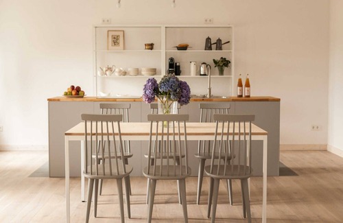 Poseritz Apartment | Comfortable Stay at Wohnung 1. OG Rechts - Gut Üselitz