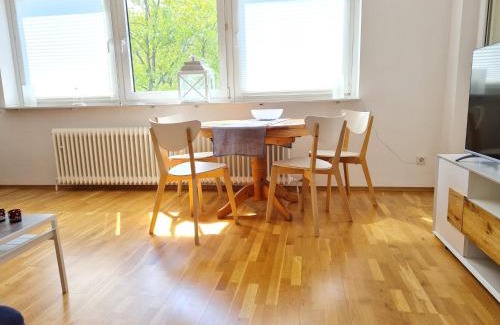 Bretzenheim House | Wohnung, 2 Schlafzimmer voll ausgestattet in Uninähe