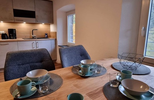 Bremm Apartment | Discover Mosel-Weite: Spacious Winzerhaus with Kitchen