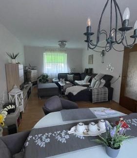 Bohmte Apartment | Comfortable Wohnung am Mittellandkanal with Great Amenities