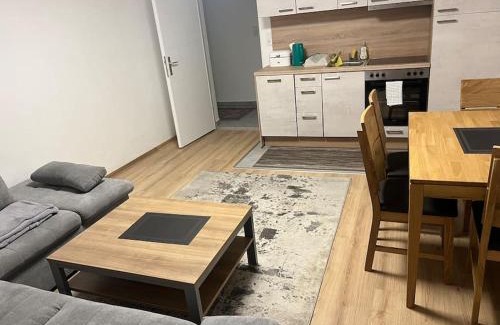 Huettau Apartment | Comfortable Wohnung: Highly Rated & Child-Friendly Stay