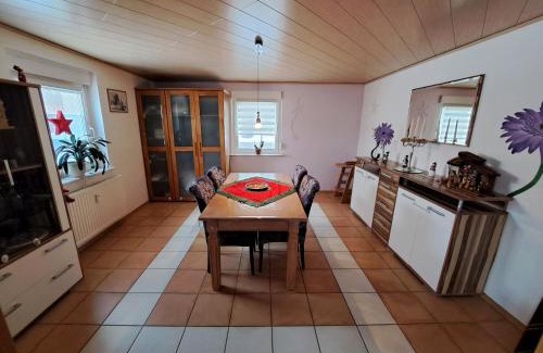 Willingen Apartment | Cozy Wohnung Heu Wäller: Family-Friendly in Westerwald