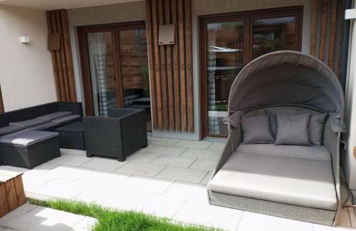 Flintsbach A. Inn Apartment | Wohnung Heuberg im Inntal mit Hot Tube - zentral & ruhig