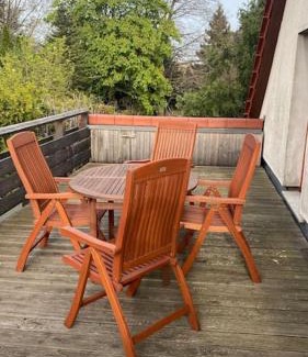 Glesien Apartment | Experience Tranquility at Haus Cara: 10/10 Pet-Friendly Retreat