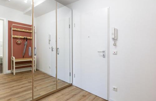 Ludwigsvorstadt Apartment | Explore Munich: Family-Friendly Stay in City Center