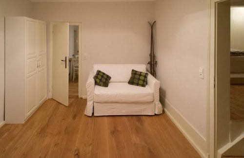Ludwigsburg Apartment | Central Ludwigsburg Getaway: Family-Friendly Stay