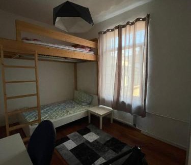 Nordstadt Apartment | Budget-Friendly Stay at Wohnung In Celler Str