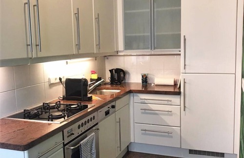 Hernals Apartment | Cozy Wohnung in Hernals with Kitchen & Breakfast Options