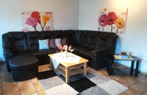Silbecke Apartment | Relaxing Flat with Private Pool in Beautiful Sauerland