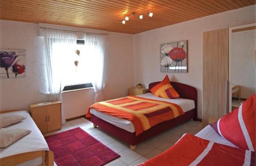 Silbecke Apartment | Relaxing Flat with Private Pool in Beautiful Sauerland