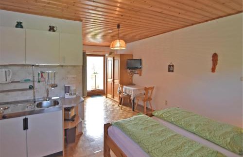 Sonnen Apartment | Cozy Apartment in Bavarian Forest with Family-Friendly Amenities