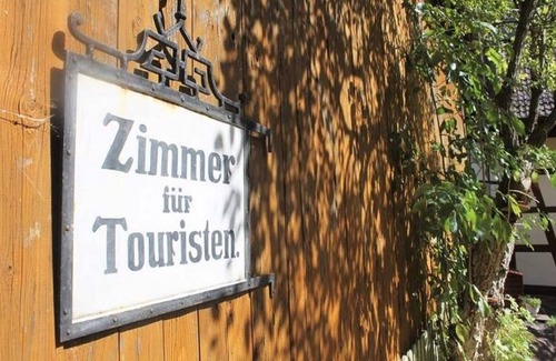 Tabarz House | Charming Apartment in Tabarz Thuringia by the Forest