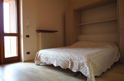 Verduno Apartment | Cozy Verduno Retreat with Garden, Terrace & Pool Access