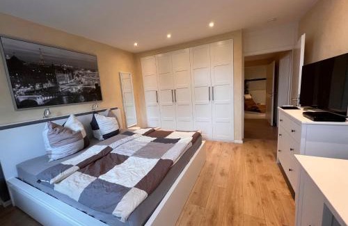 Albersweiler Apartment | Experience Wohnung Löwenstein: Pet and Child Friendly Haven