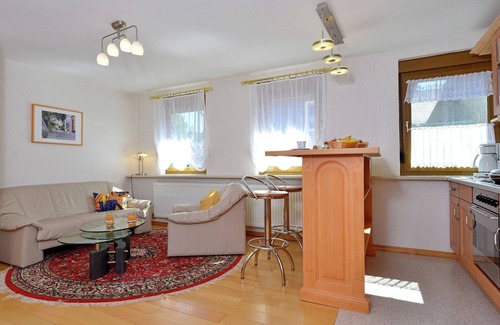 Eimelrod Apartment | Wohnung mit Garten in Eimelrod