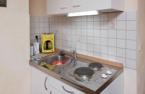 Pockau-Lengefeld Apartment | Inviting Apartment with Pool and Family-Friendly Amenities