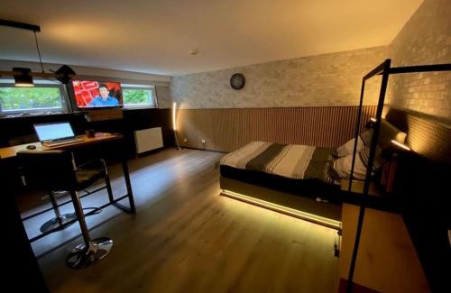 Halberg Apartment | Convenient Saarbrücken Stay Near City & University with Parking